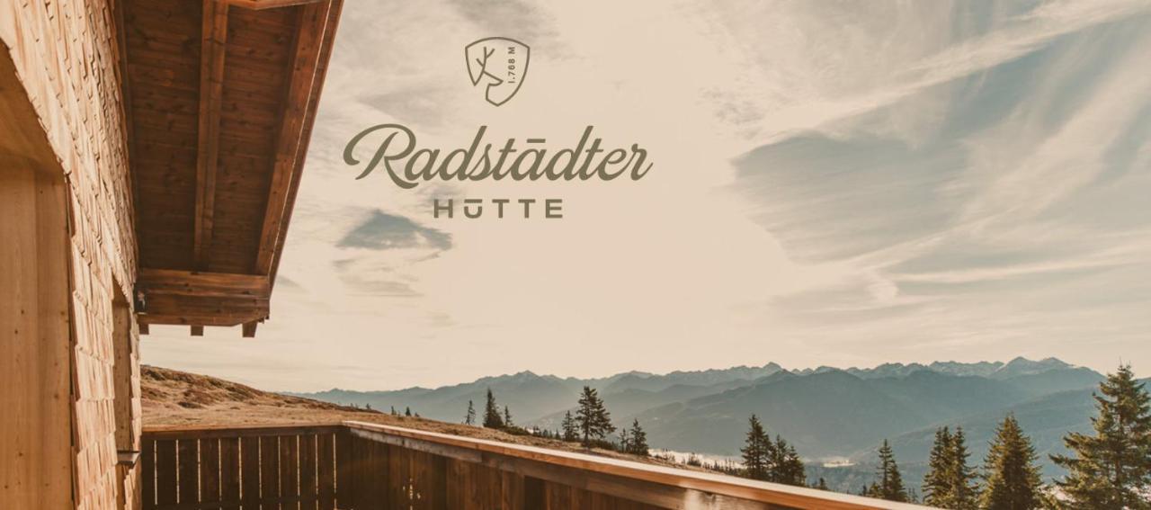 Radstaedter Huette Im Winter Nicht Mit Dem Auto Erreichbar Wunderschoene Alleinlage Schwemmberg Exterior photo
